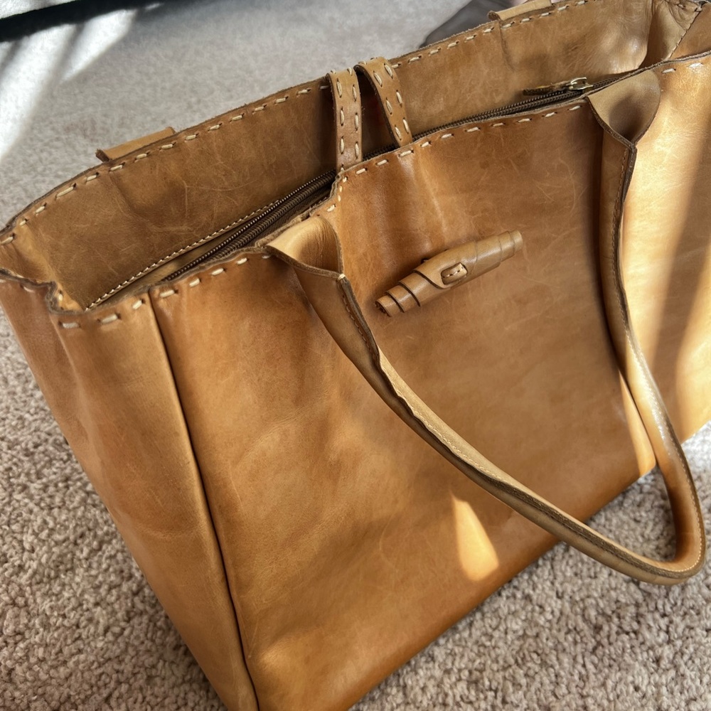 Tramontano Leather Bag